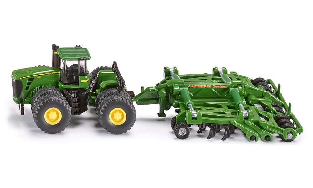 John Deere med harve