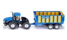 Tractor with silage trailer